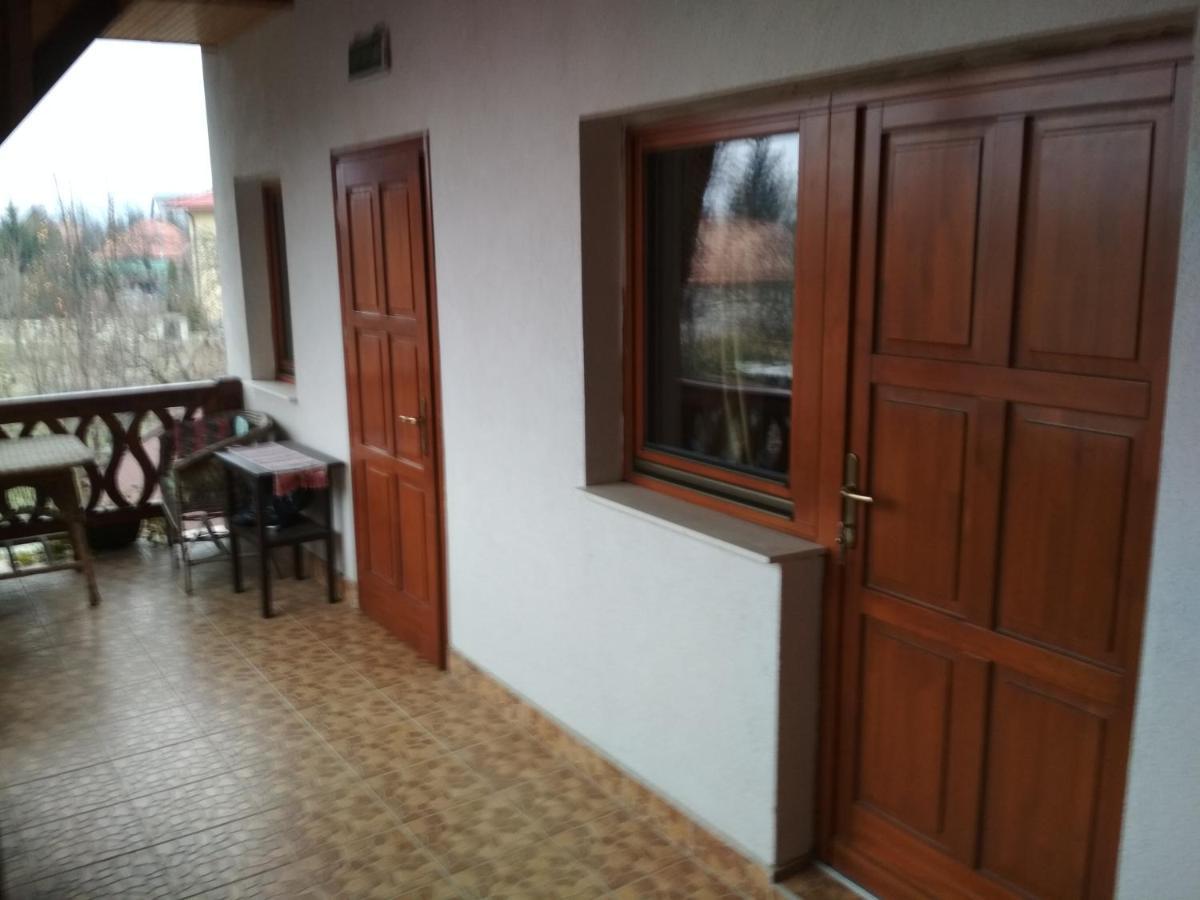 Julia Vendeghaz Apartment Tar Bagian luar foto
