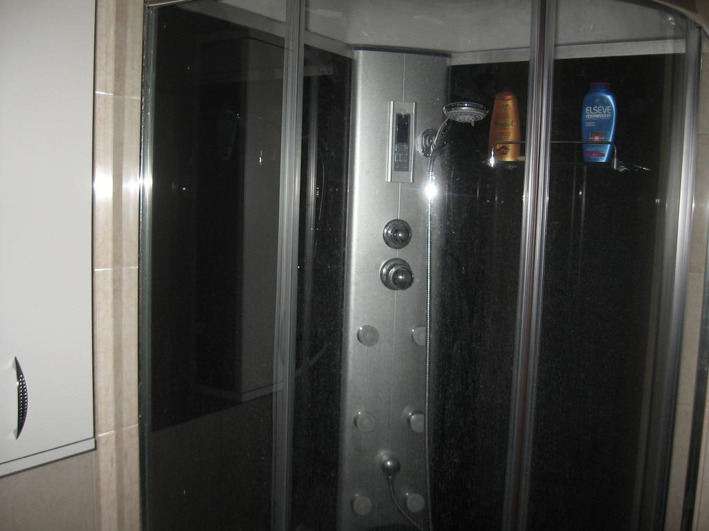Julia Vendeghaz Apartment Tar Bagian luar foto